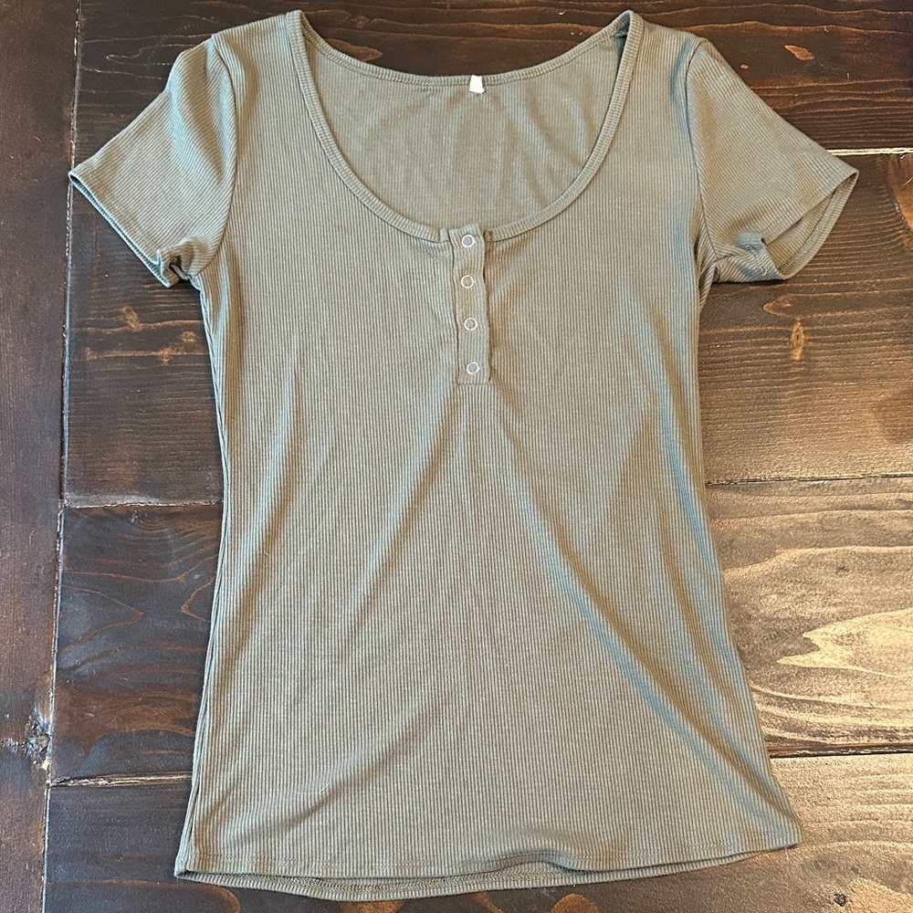 Olive Green Button-Front Women's Top